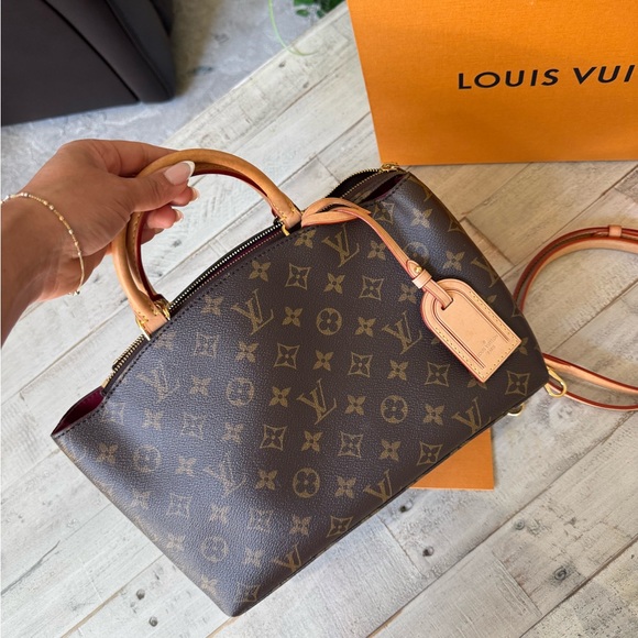 Sold 💫 Louis Vuitton Monogram Grand Palais - Picture 12 of 15